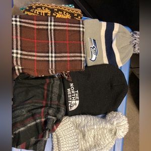 Beanies/Scarves